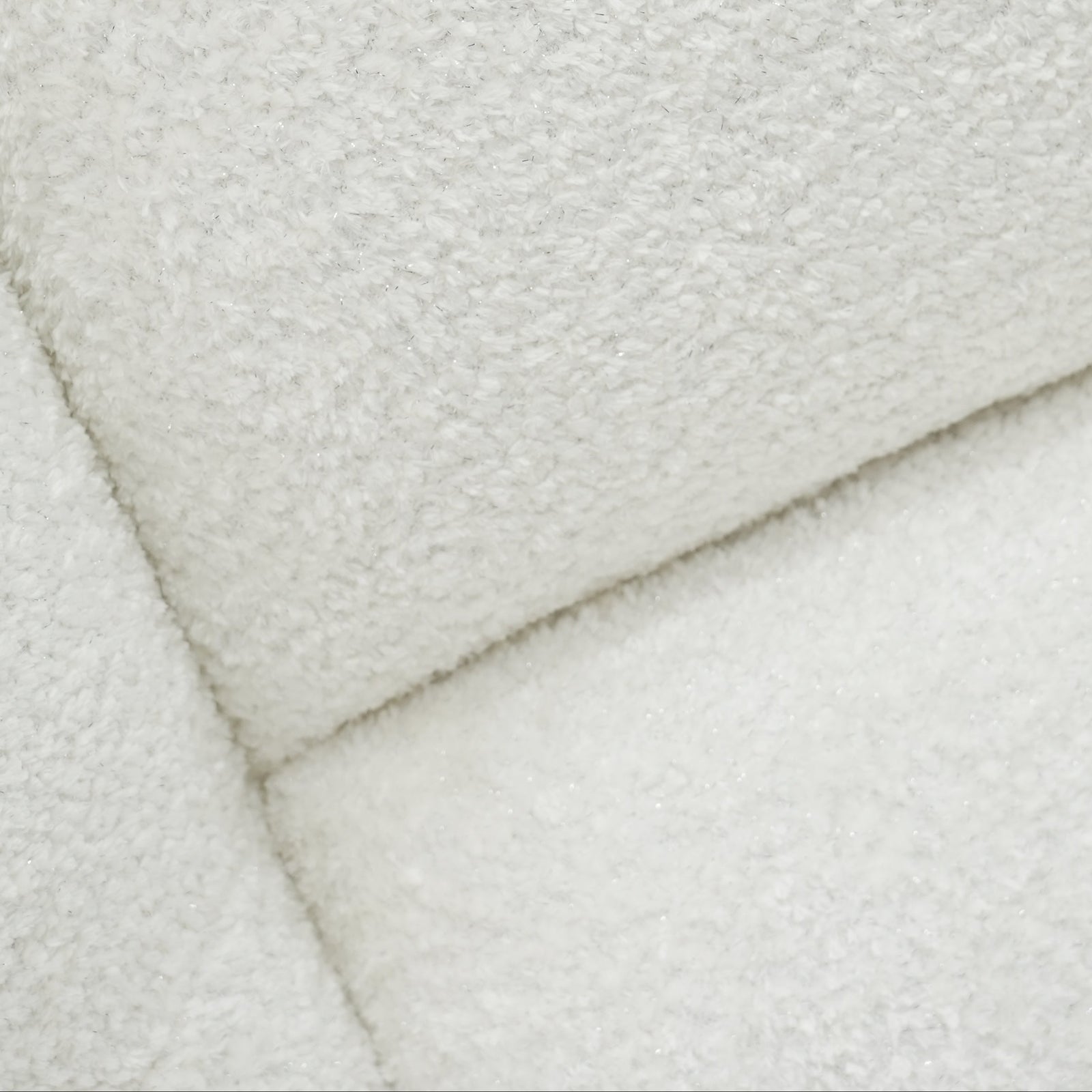 Big White functional single chair